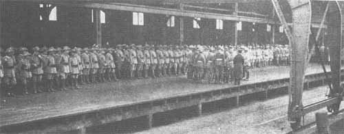 Германские войска перед отправкой в Намибию